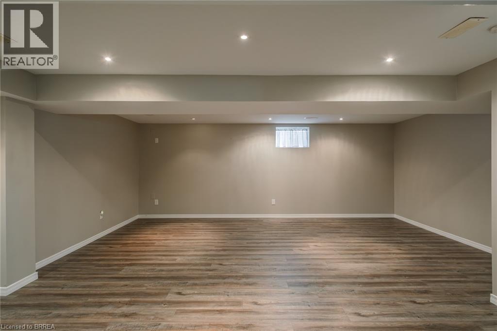 15 Landon Avenue Property Photo 30