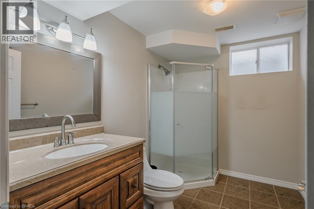 15 Landon Avenue Property Photo 31