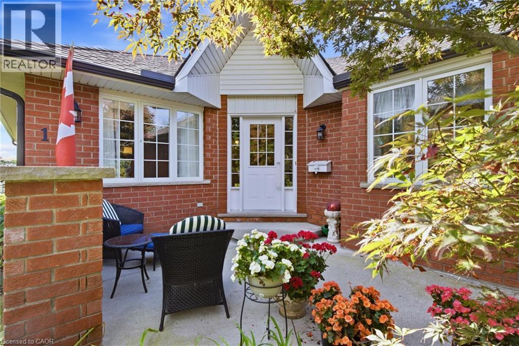 10 ISHERWOOD Avenue Unit# 1 Property Photo 1