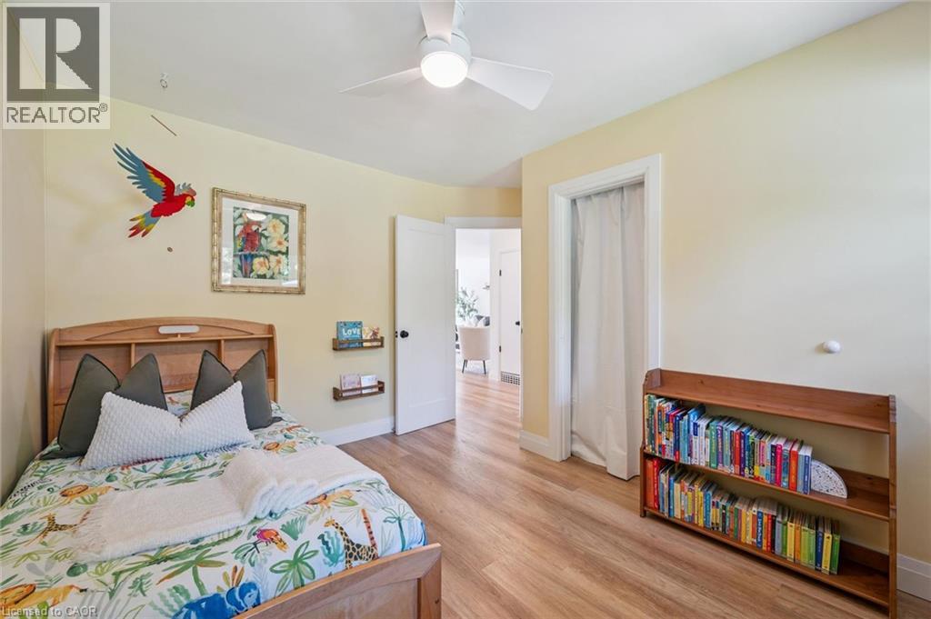 475 Stevenson Street N Property Photo 21