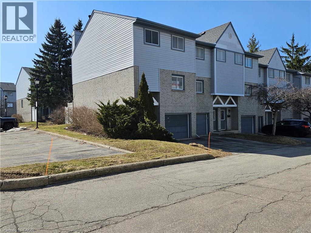 589 Beechwood Drive Unit# 43 Property Photo 1
