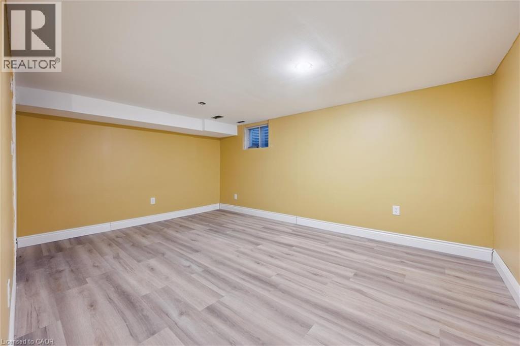 589 Beechwood Drive Unit# 43 Property Photo 31
