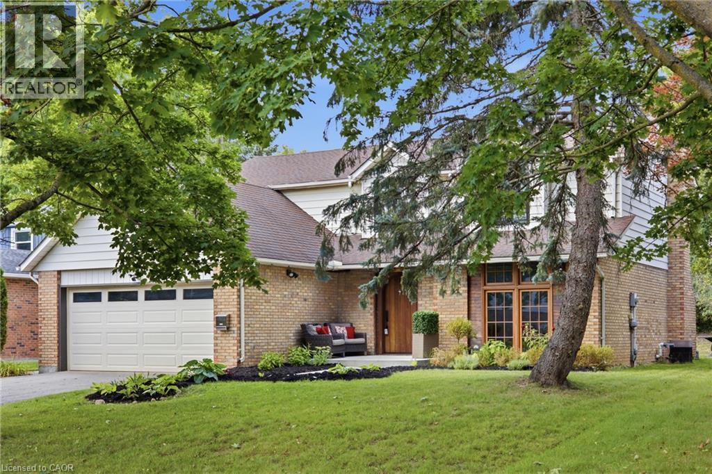416 Clairbrook Crescent Property Photo 1