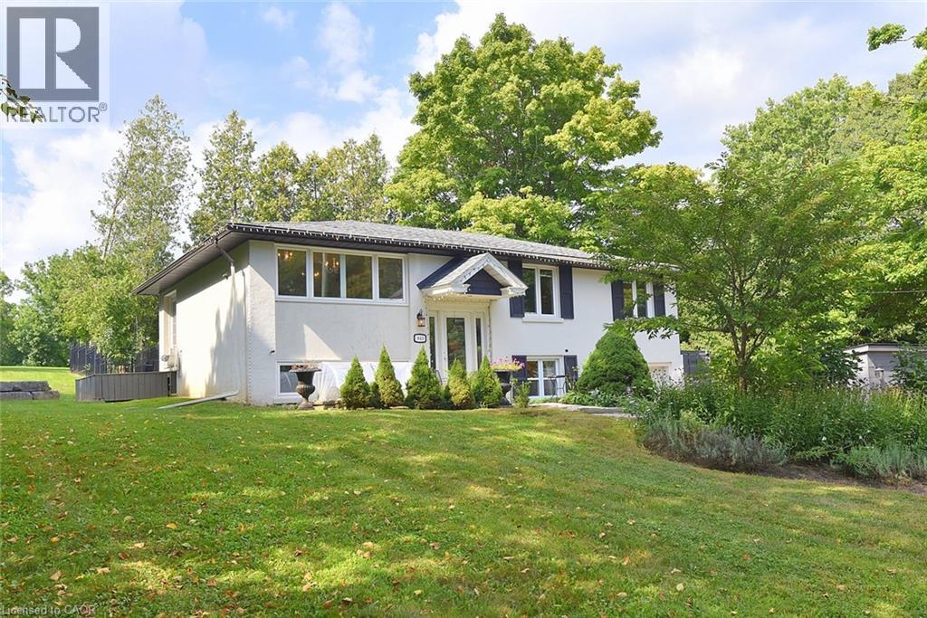 843 Governor's Road Property Photo 4