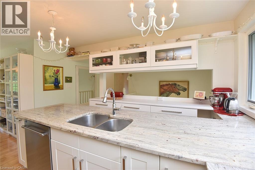 843 Governor's Road Property Photo 12