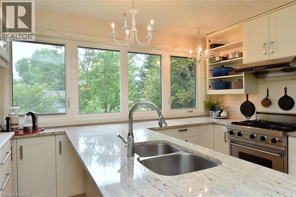 843 Governor's Road Property Photo 13