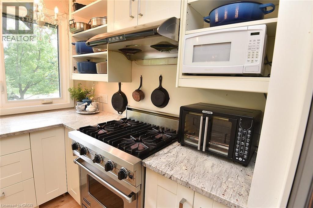 843 Governor's Road Property Photo 14
