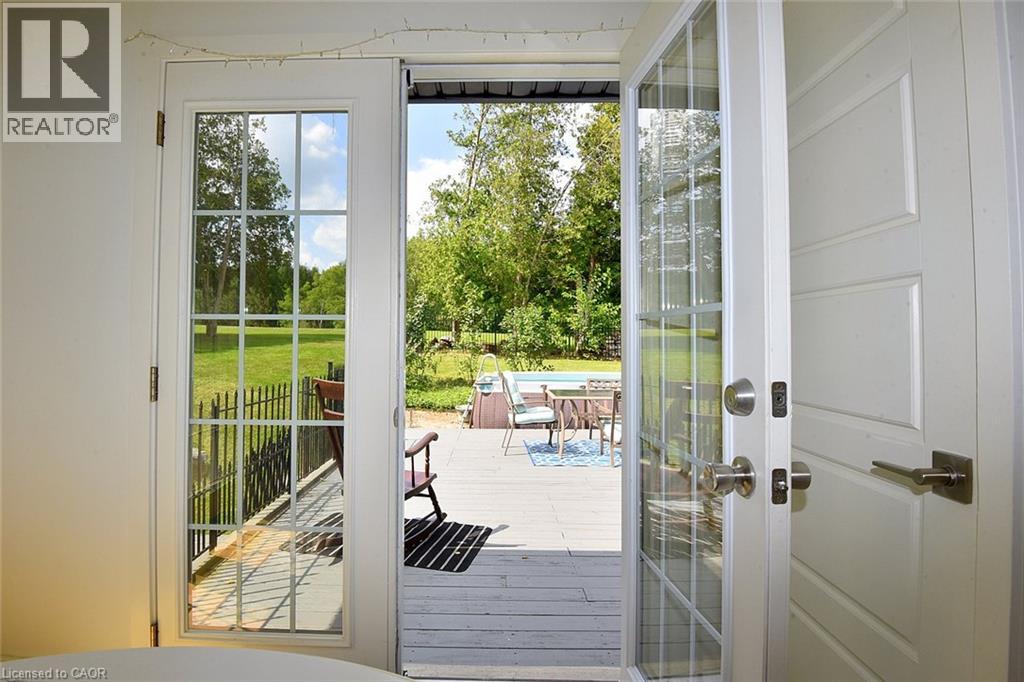 843 Governor's Road Property Photo 18
