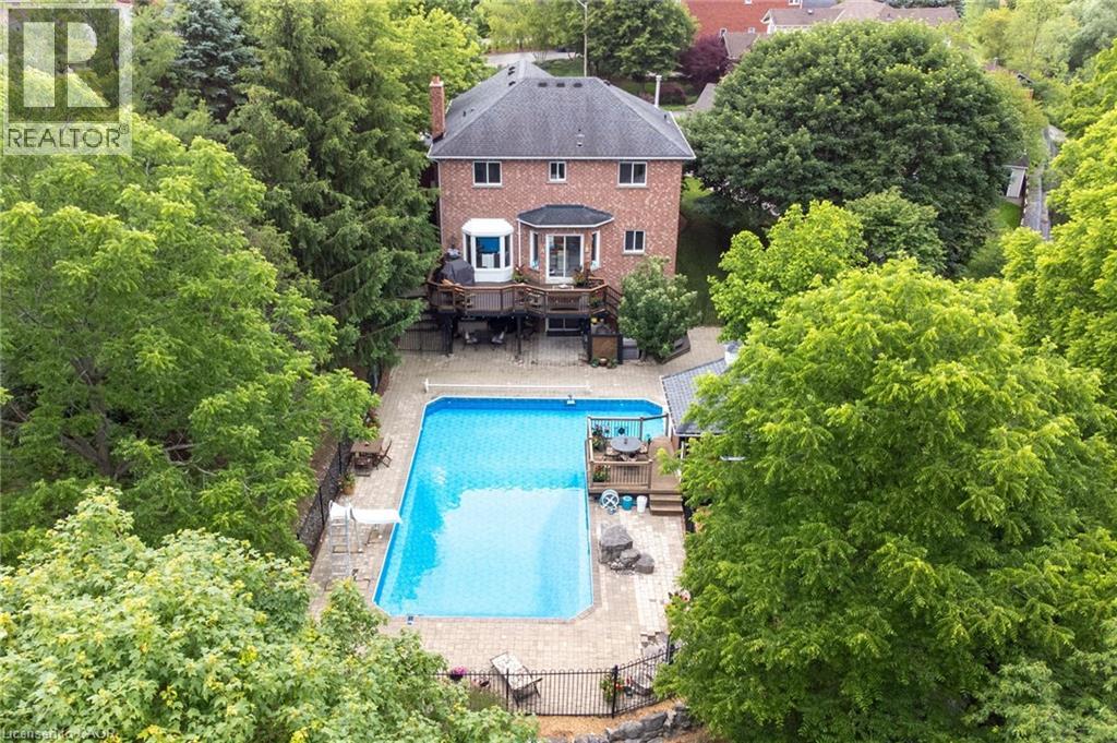 28 Taywood Court Property Photo 1