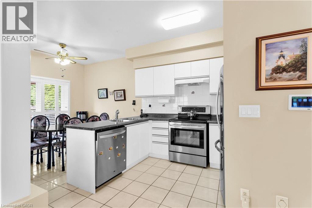 7404 Davemark Court Property Photo 23