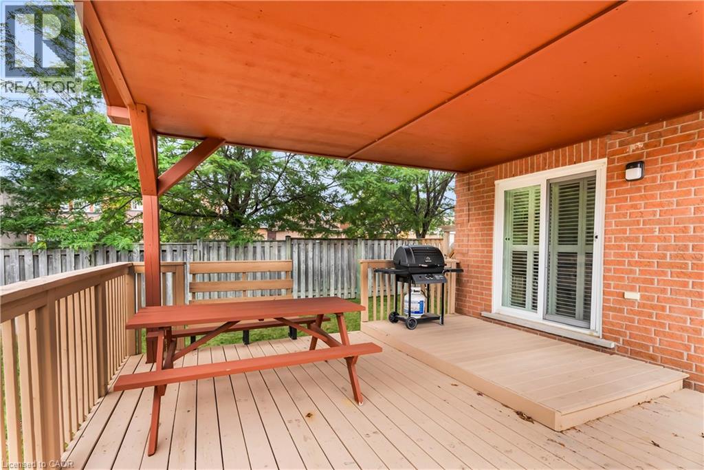 7404 Davemark Court Property Photo 46