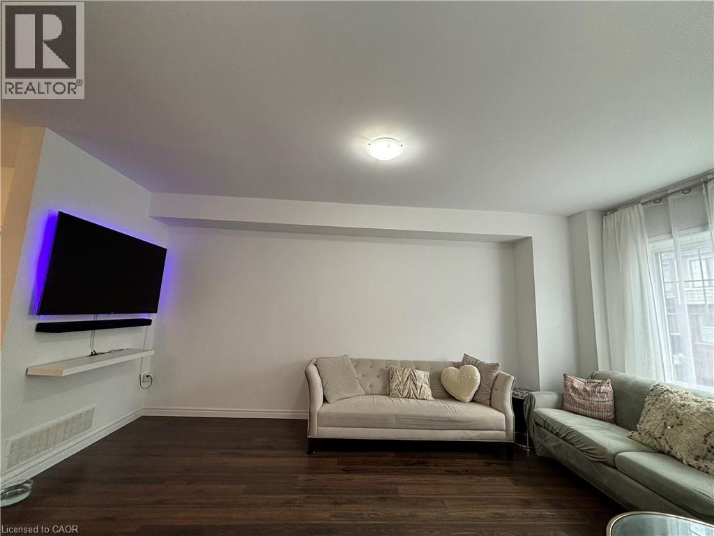 11 Birot Lane Property Photo 6