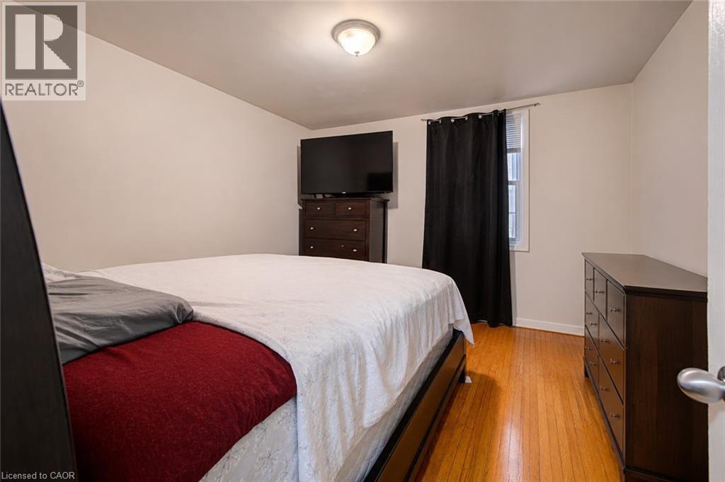 119 Walker Street Property Photo 8