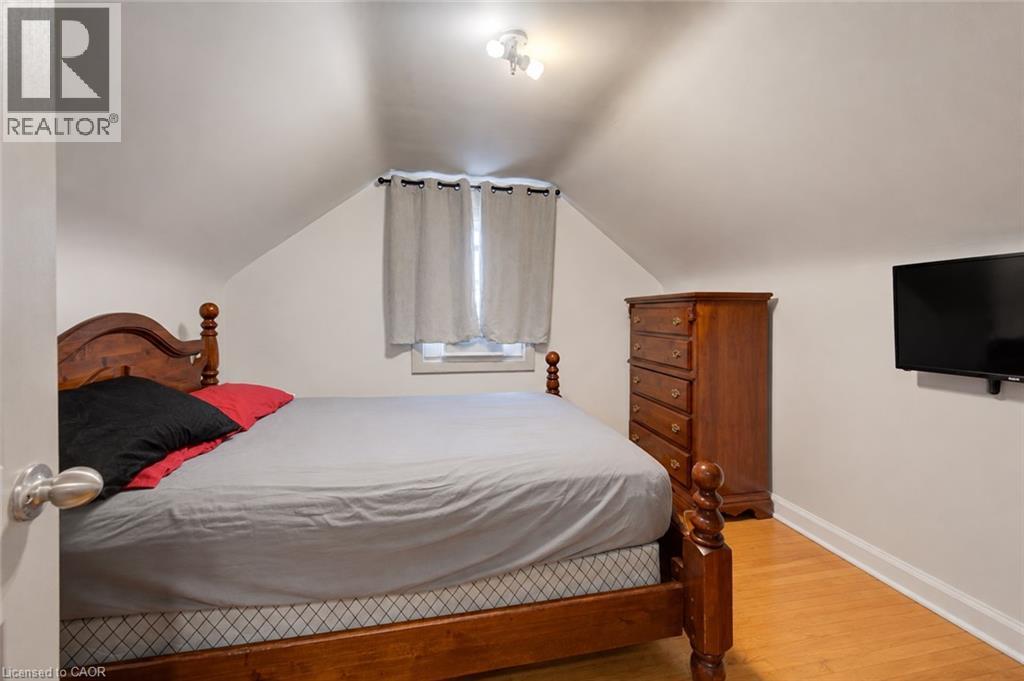 119 Walker Street Property Photo 10
