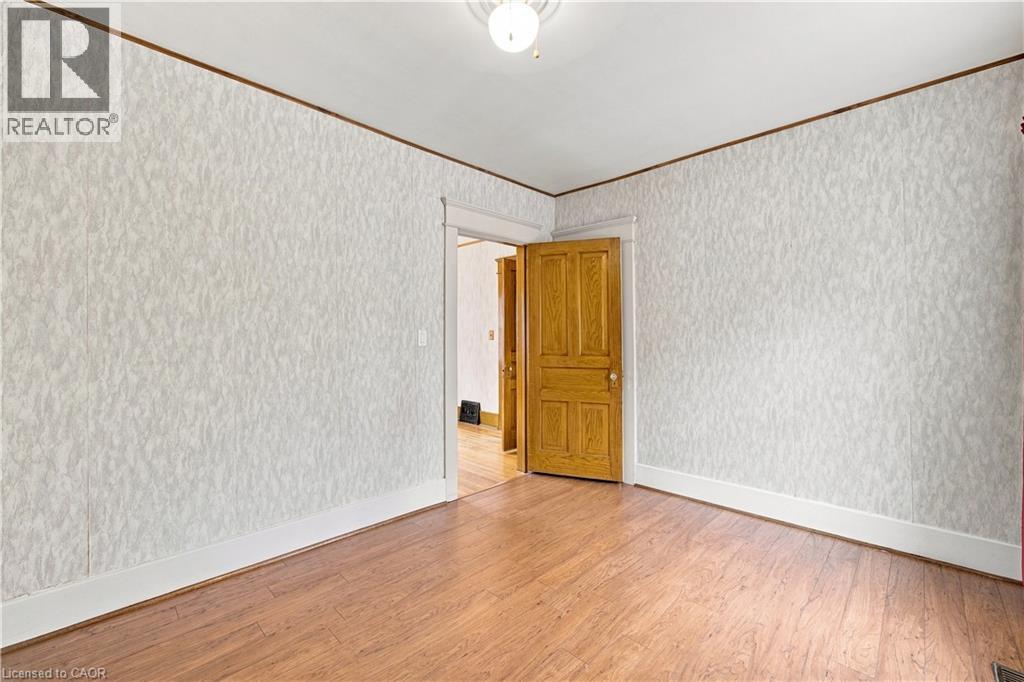 26 Maitland Street Property Photo 9