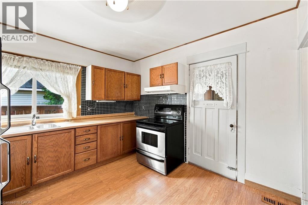 26 Maitland Street Property Photo 15