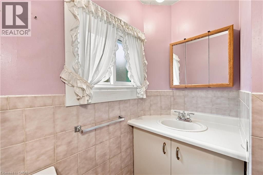 26 Maitland Street Property Photo 19