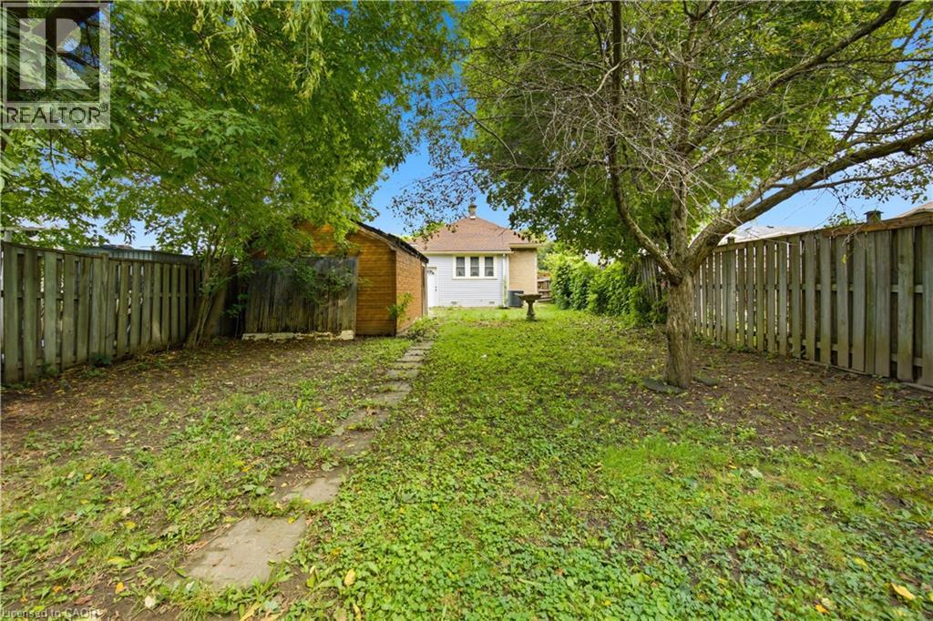 26 Maitland Street Property Photo 30