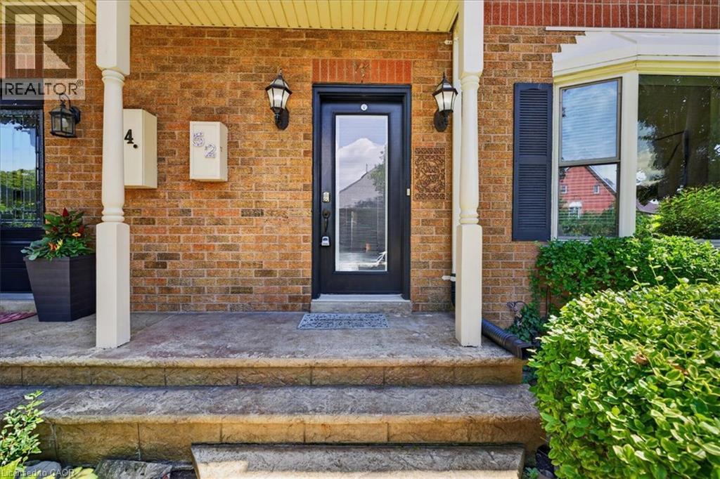 52 Sunvale Place Property Photo 2