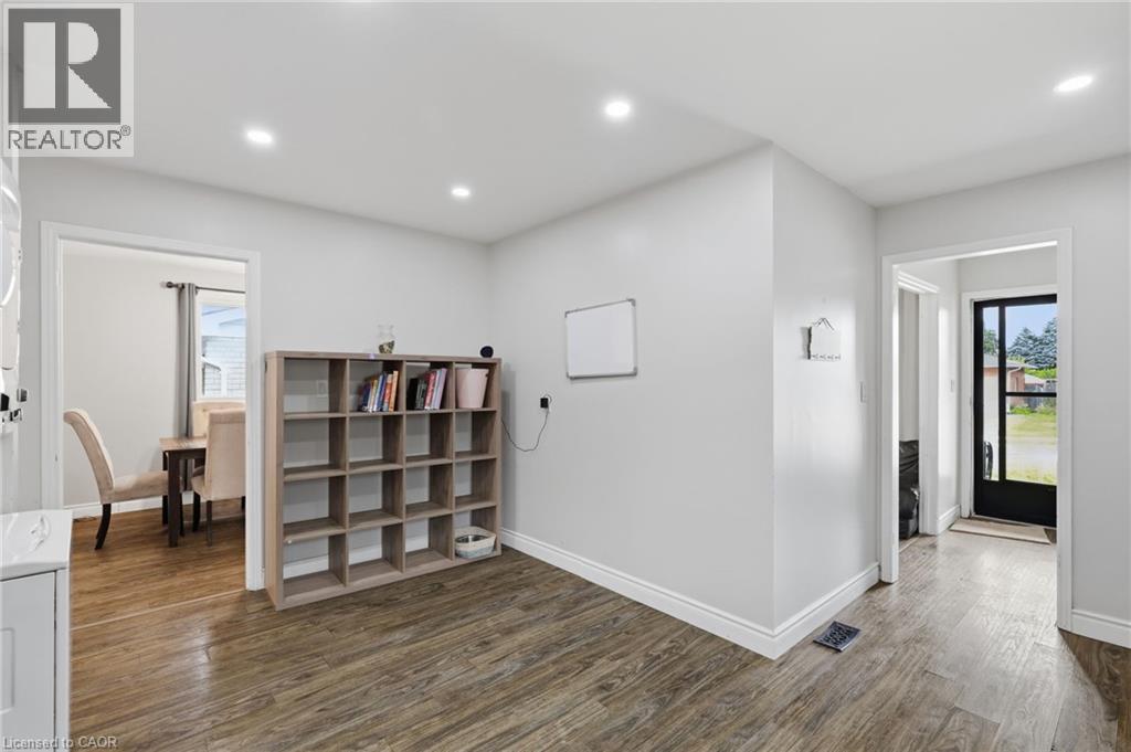 58 Vanier Place Property Photo 13