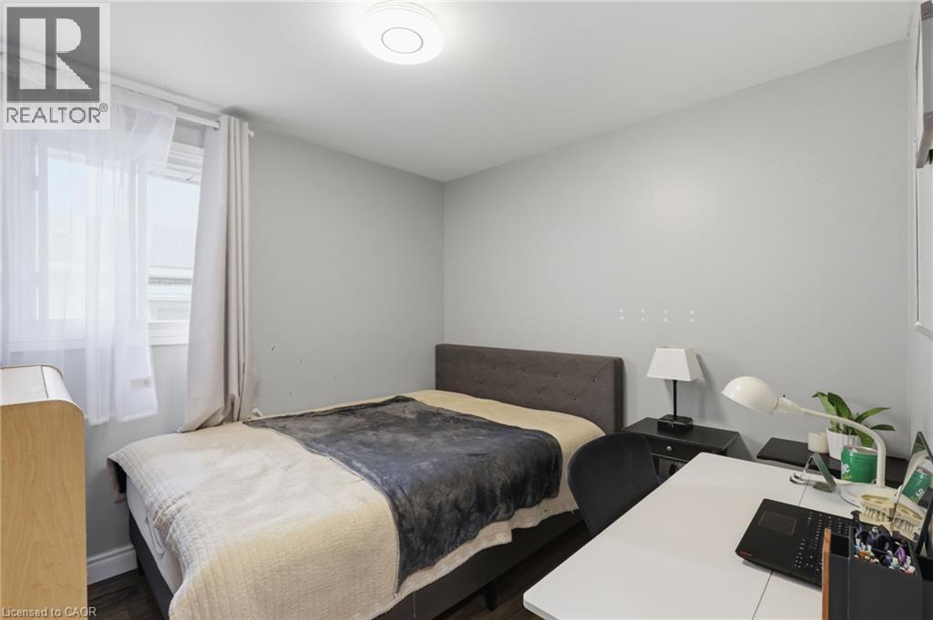 58 Vanier Place Property Photo 23