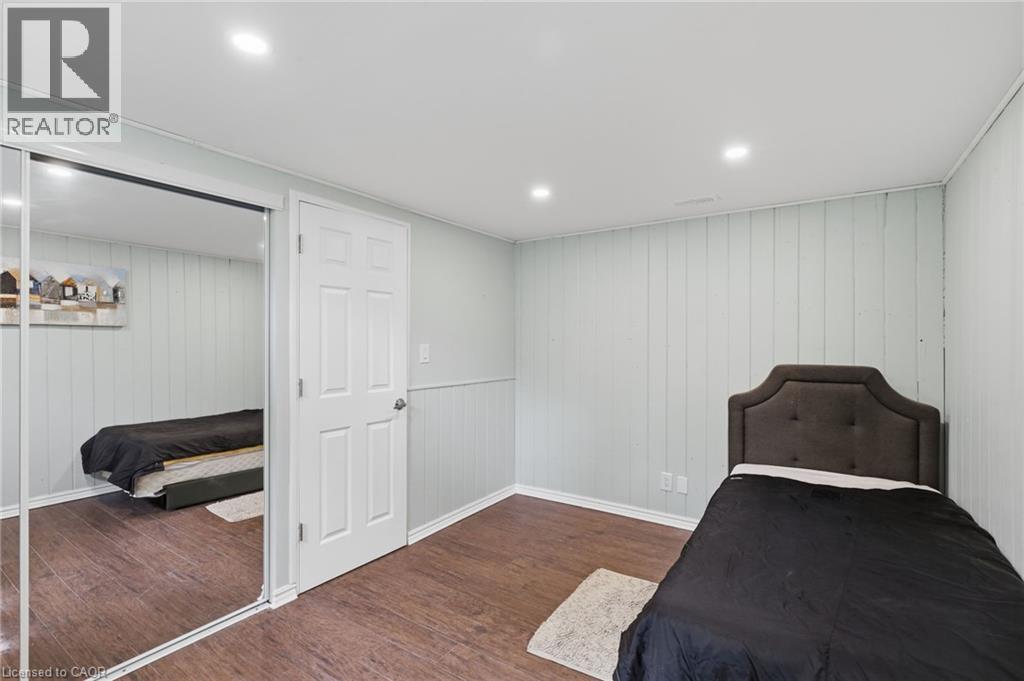 58 Vanier Place Property Photo 34