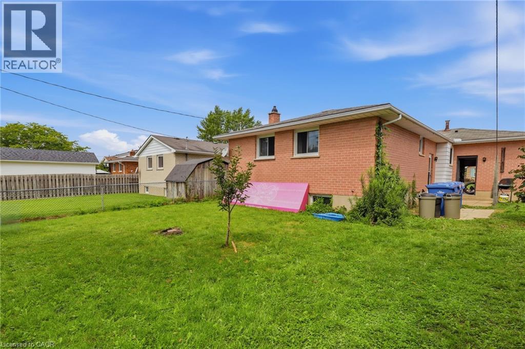 58 Vanier Place Property Photo 37