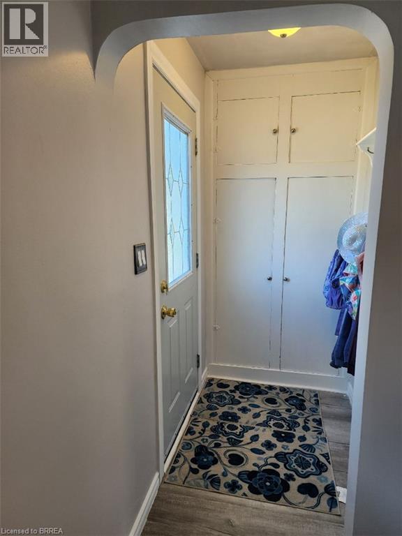 86 North Park Street Property Photo 4