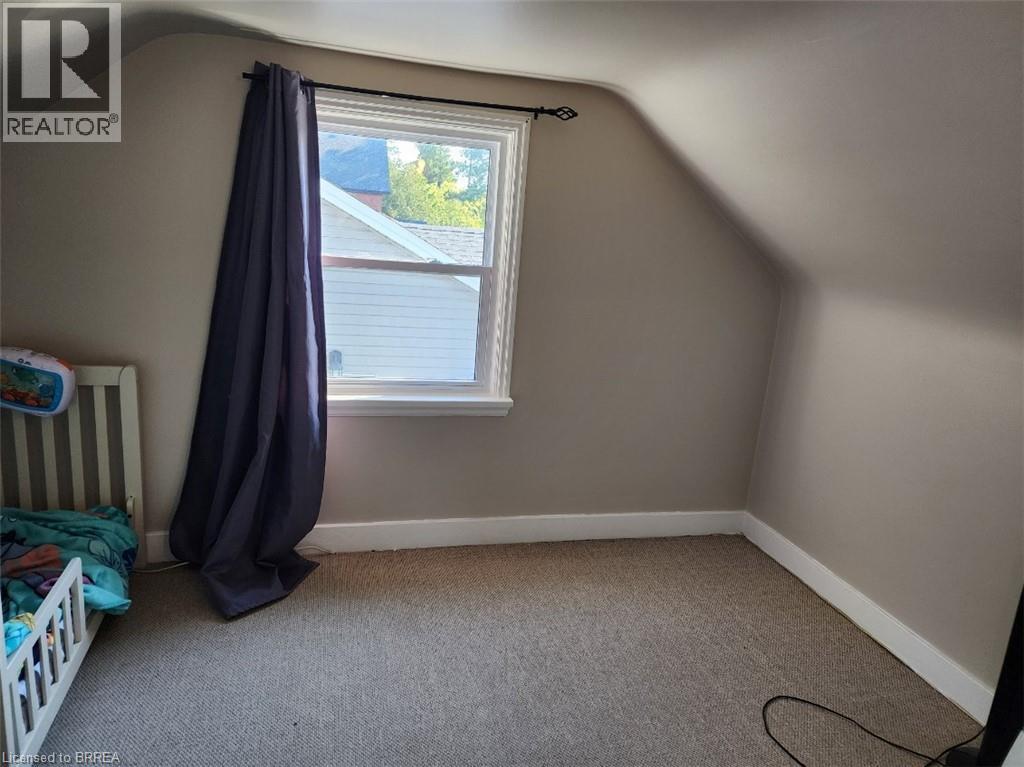 86 North Park Street Property Photo 16
