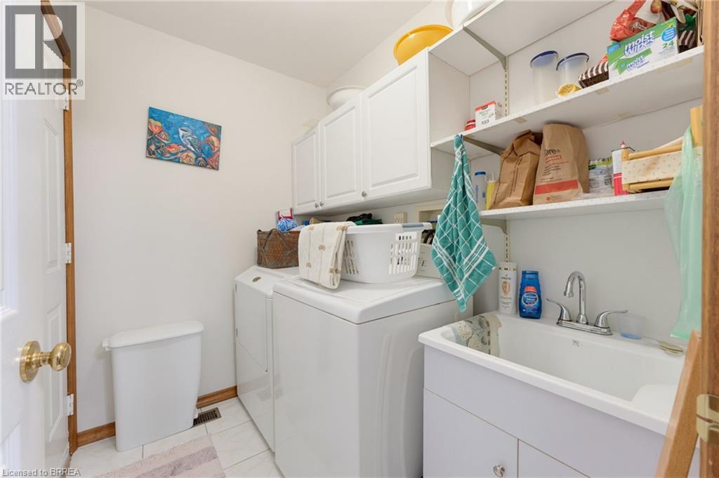 1 Buchanan Crescent Unit# 2 Property Photo 16