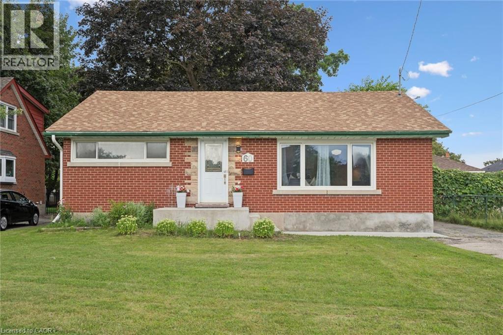 60 Edinburgh Road Property Photo 1