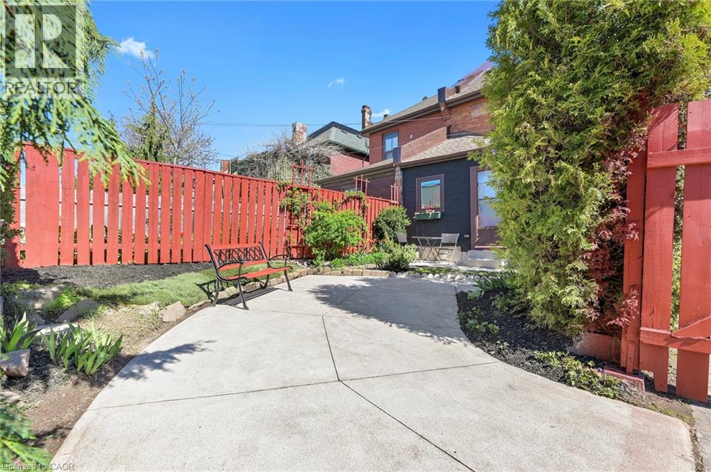 164 Wilson Street Property Photo 16