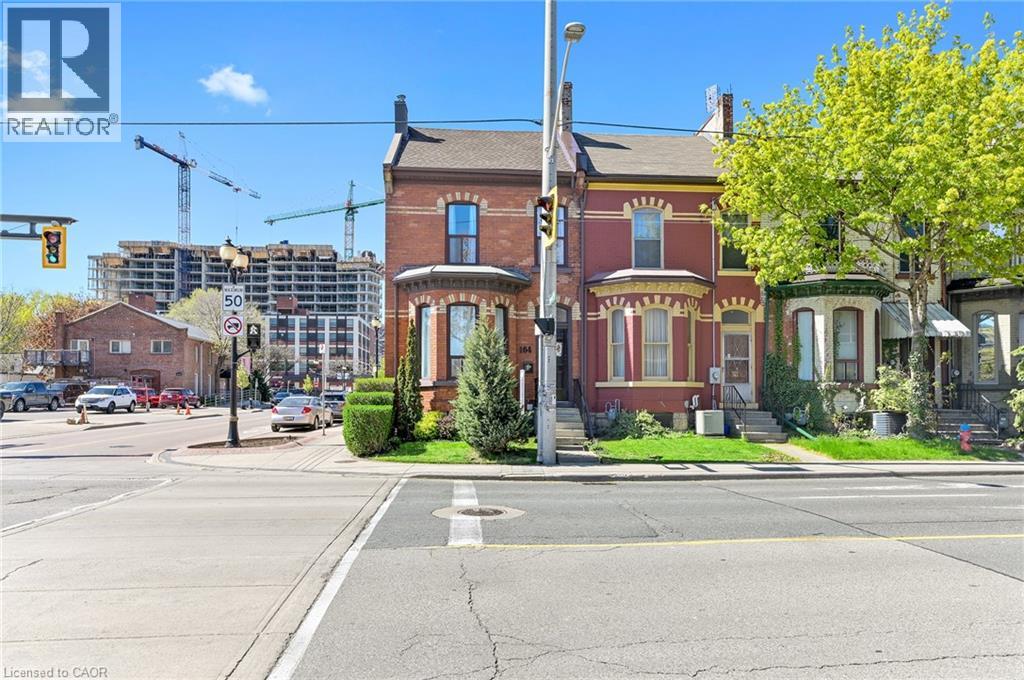 164 Wilson Street Property Photo 18