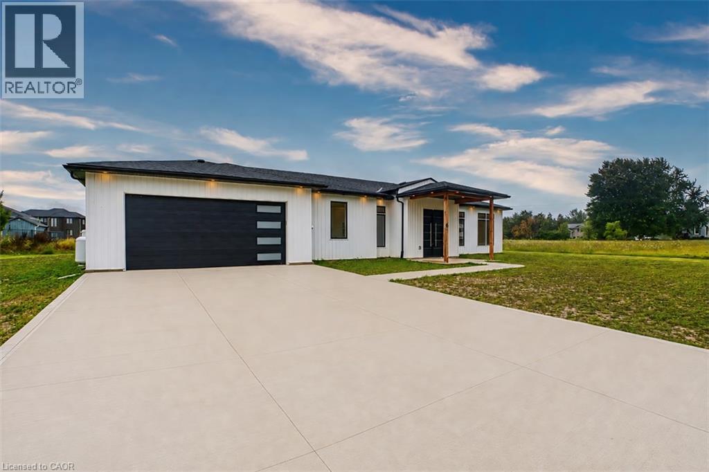 6 William Street Property Photo 3