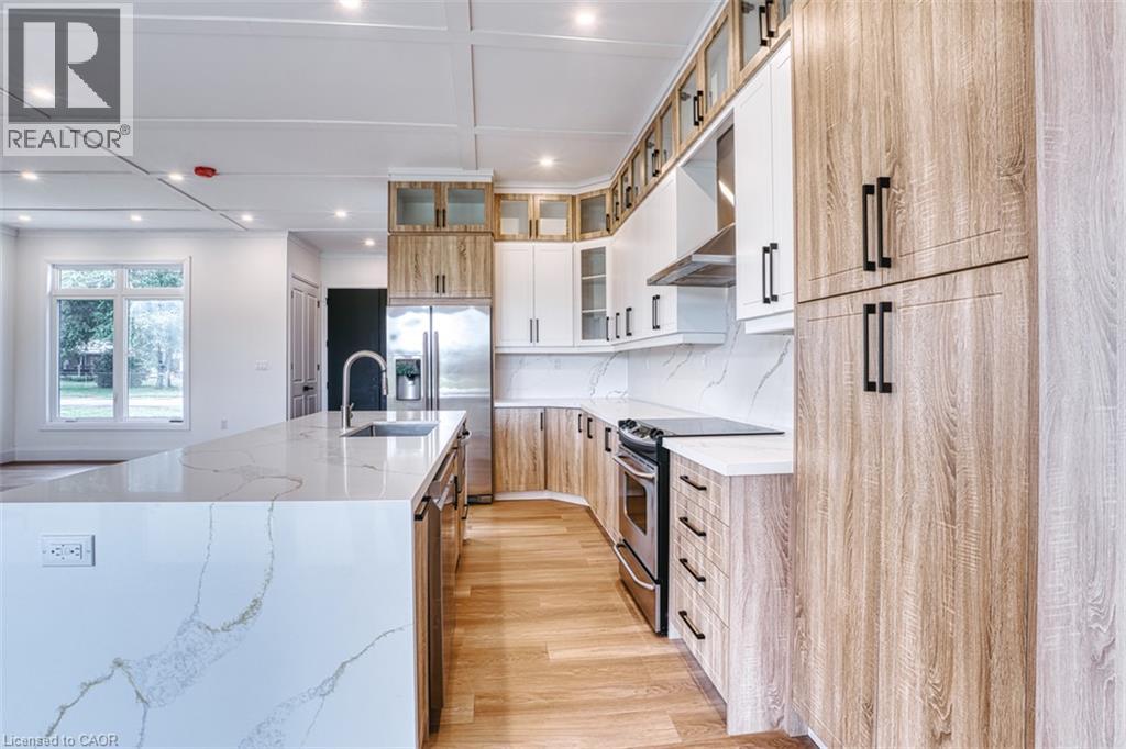 6 William Street Property Photo 6