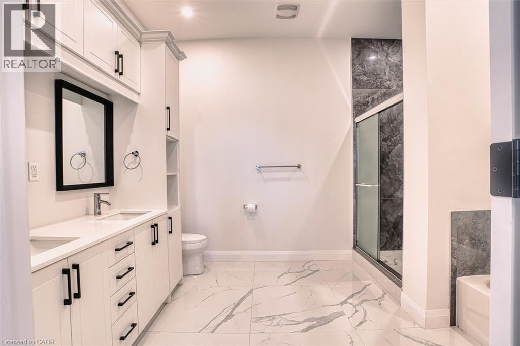 6 William Street Property Photo 13