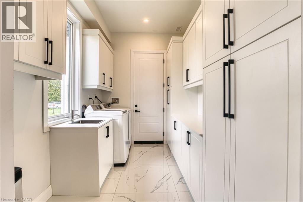6 William Street Property Photo 18