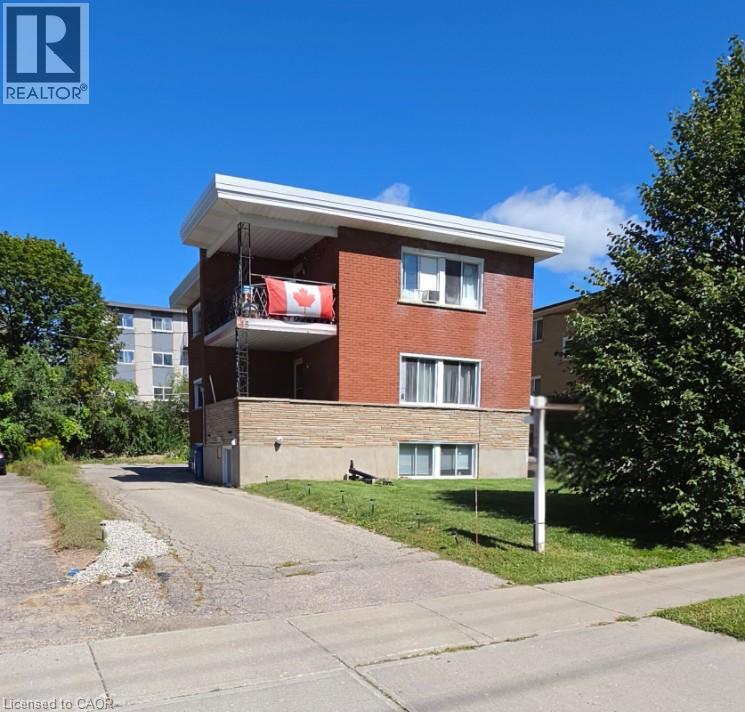 18 HIGH Street Property Photo 1