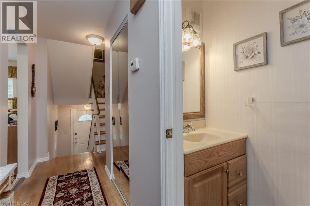 1526 Westminster Place Property Photo 12