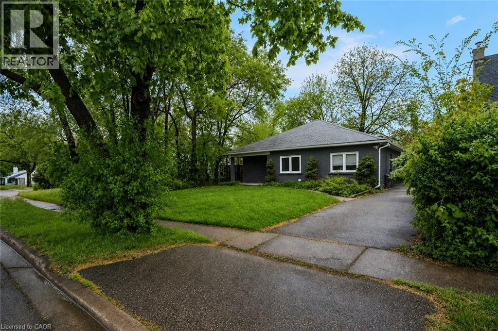 16 WOODWARD Avenue Property Photo 1