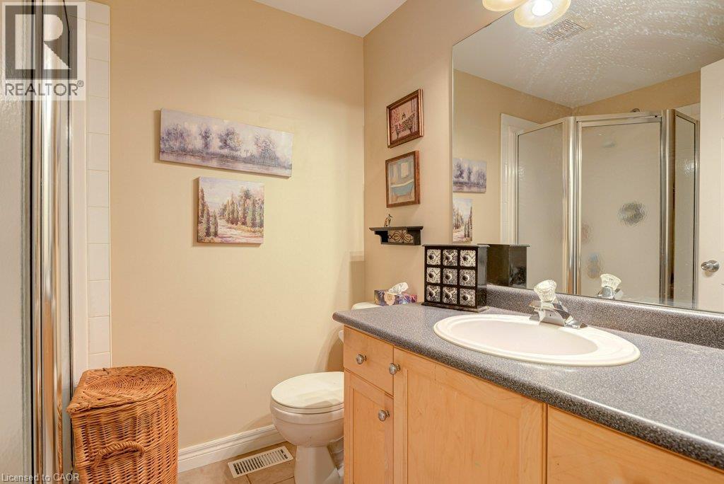 460 Lausanne Crescent Property Photo 23