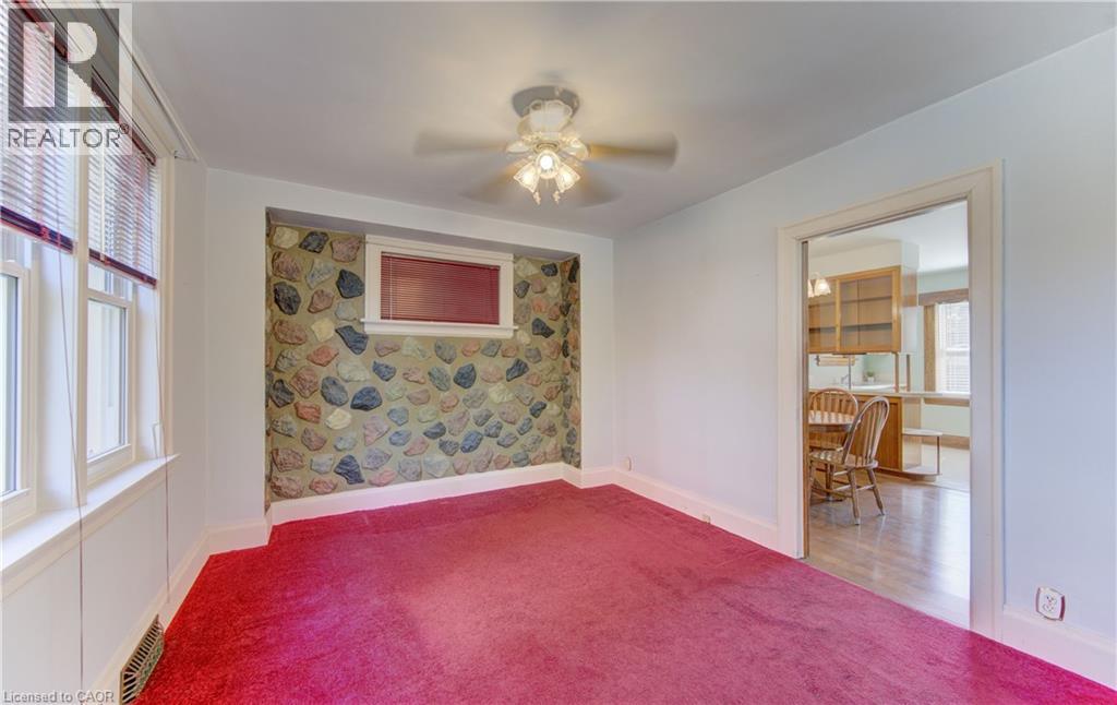 224 Weber Street E Property Photo 10