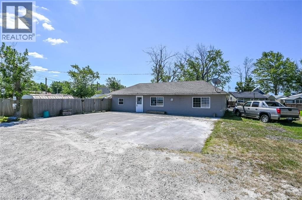 1048 Lakeshore Road Property Photo 29