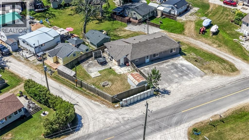 1048 Lakeshore Road Property Photo 30