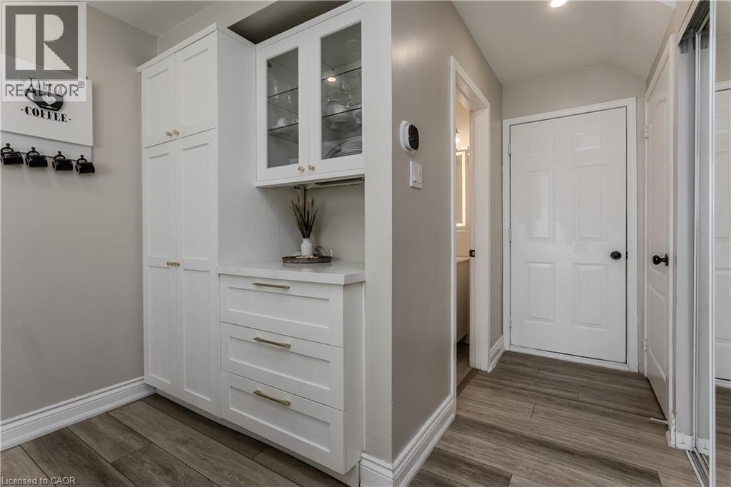 5190 Wood Crescent Property Photo 11