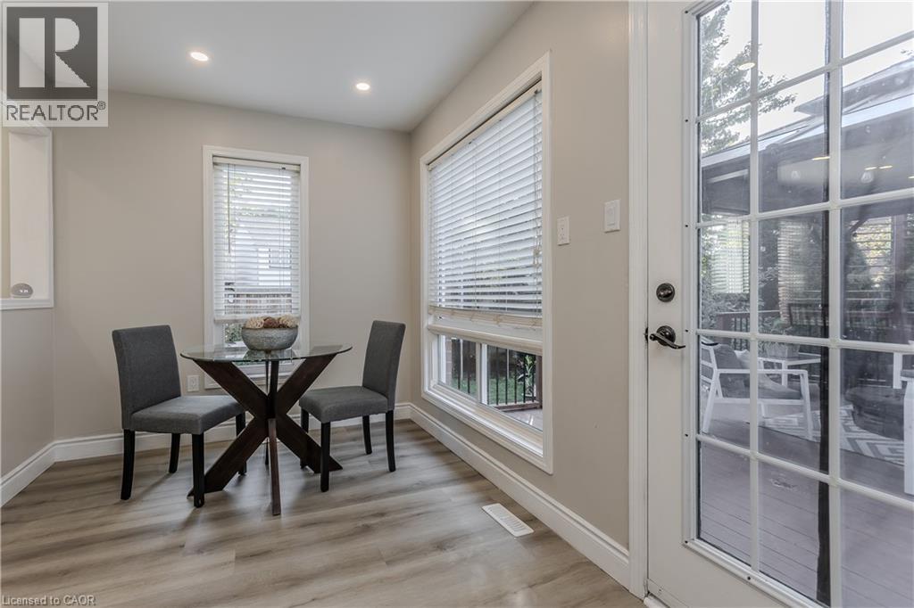 5190 Wood Crescent Property Photo 15