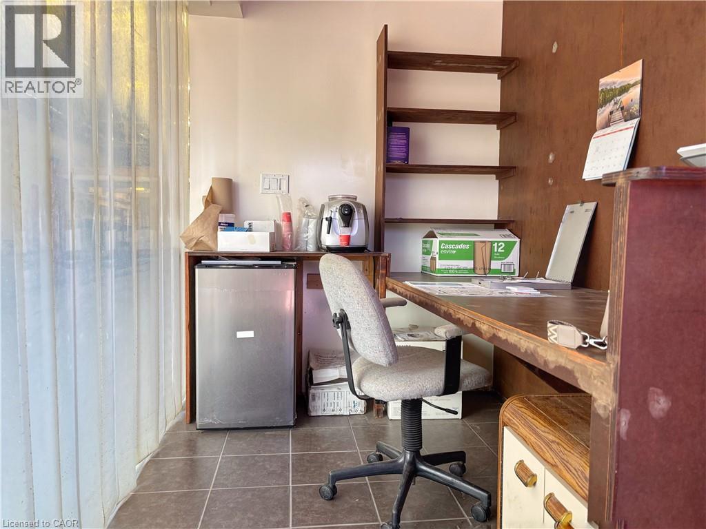 1260 Speers Road Unit# 11 Property Photo 6