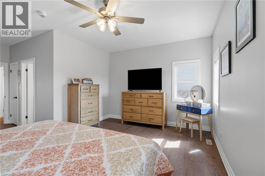 22 Amanda Avenue Property Photo 12