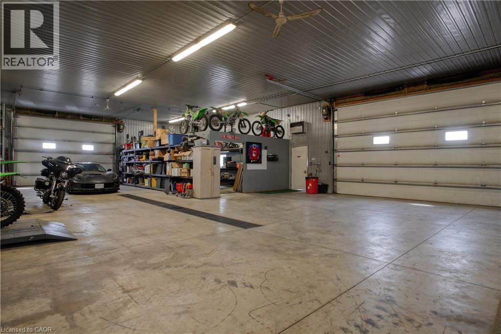 1546 Maryhill Road Property Photo 46