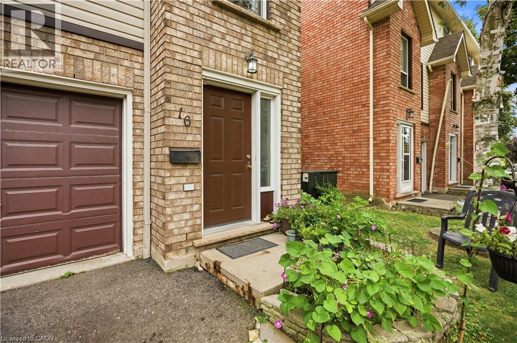 384 Limeridge Road E Unit# 16 Property Photo 4